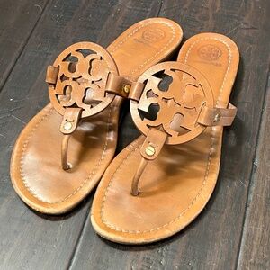 Tan Miller Patent Sandal Size 9